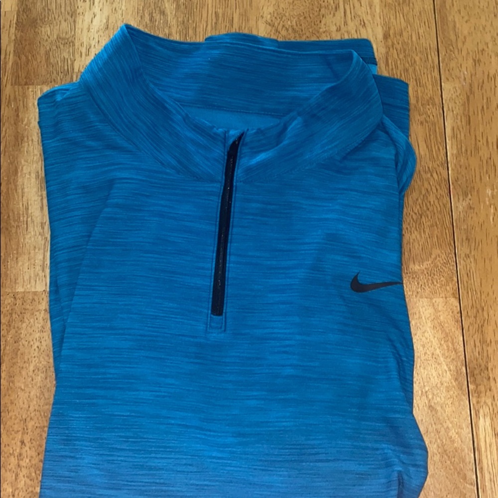 Nike Dri Fit Longsleeve Pullover